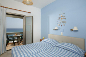  Flisvos Rooms  Миртиос